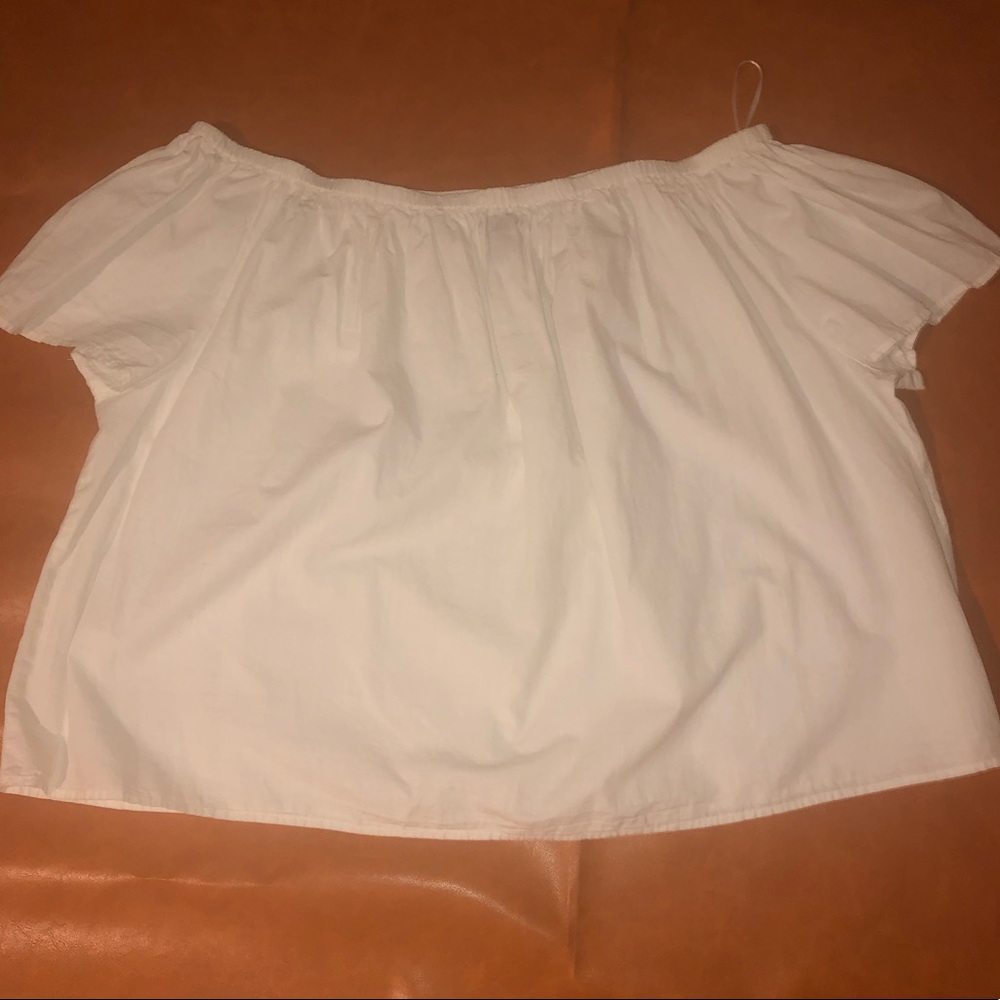 XXL Gap off the shoulder blouse